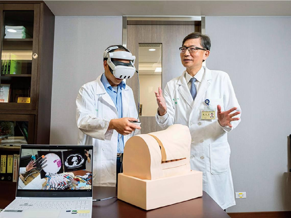 救命AI系列2—手術台上VR導航，讓氣切青年重生！台大醫研發「元宇宙模擬平台」，醫師下刀精準避雷